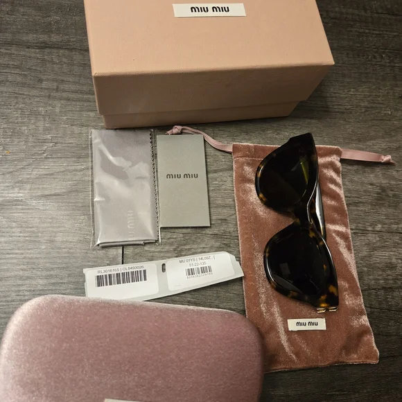 Miu Miu Sunglasses Glimpse MU 01YS 14L09Z 51-22 Honey Havana